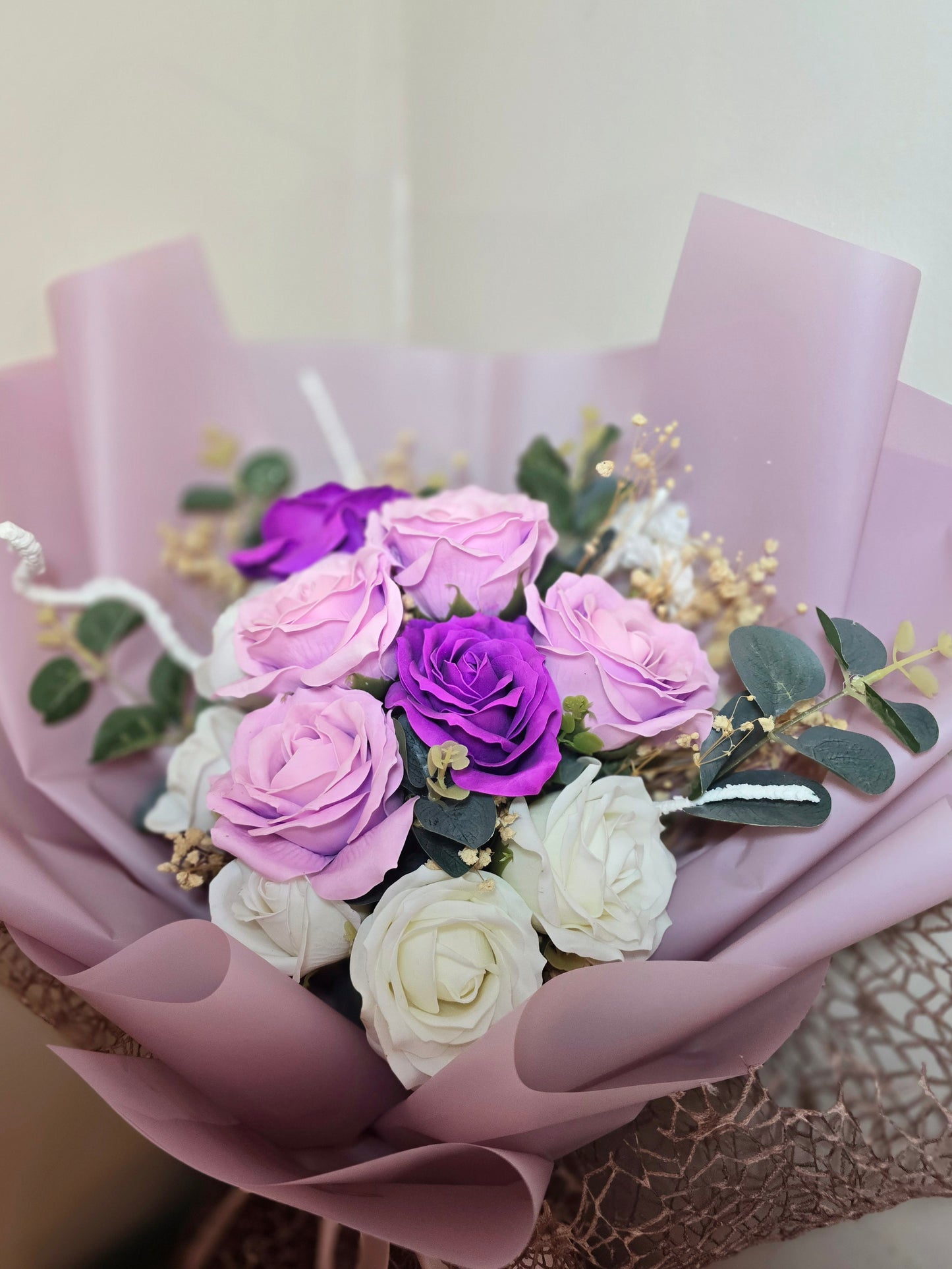 12 Purple And Pink And White Rose Bouquet