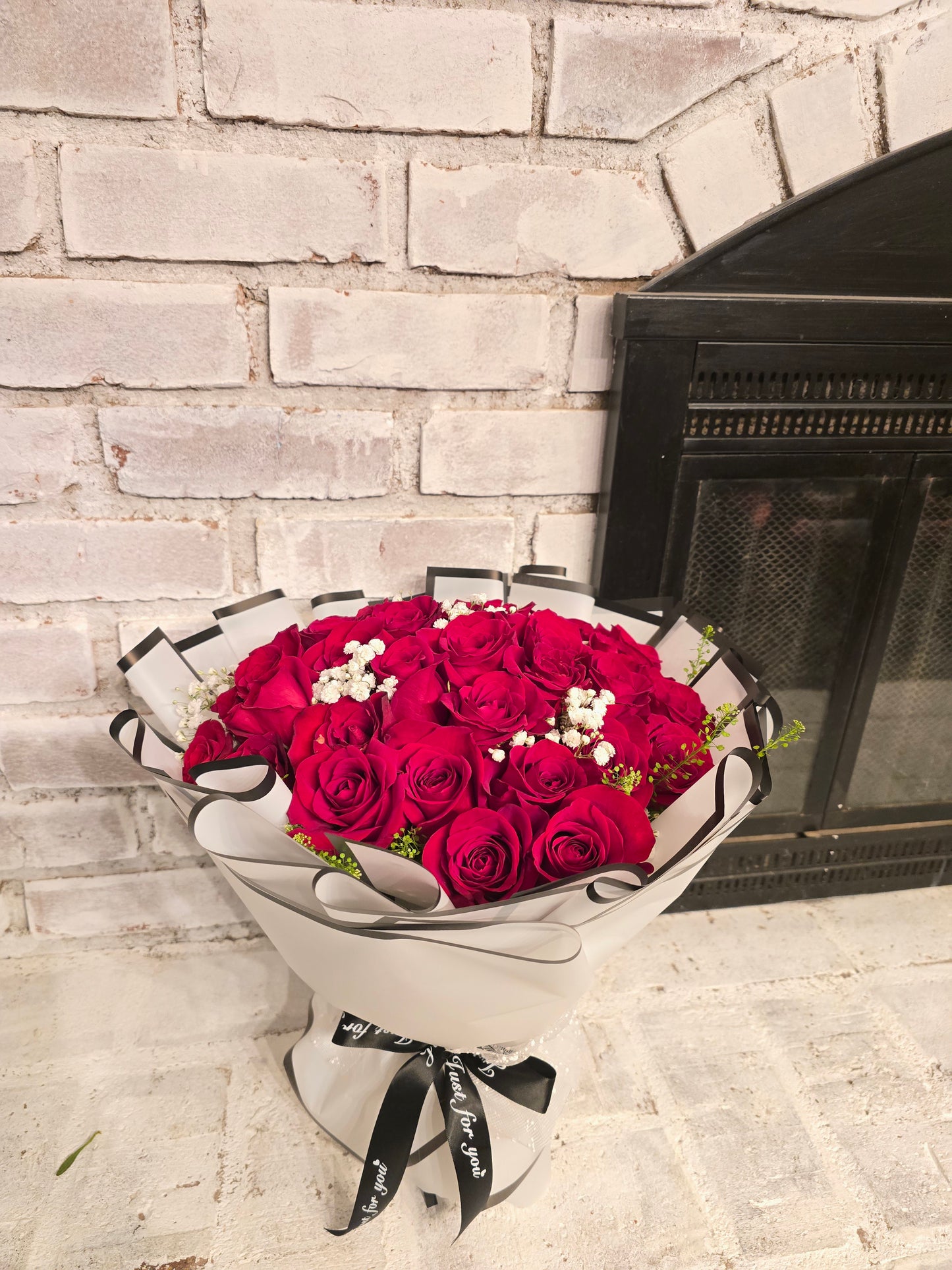 Fresh Rose Bouquet With Wrap