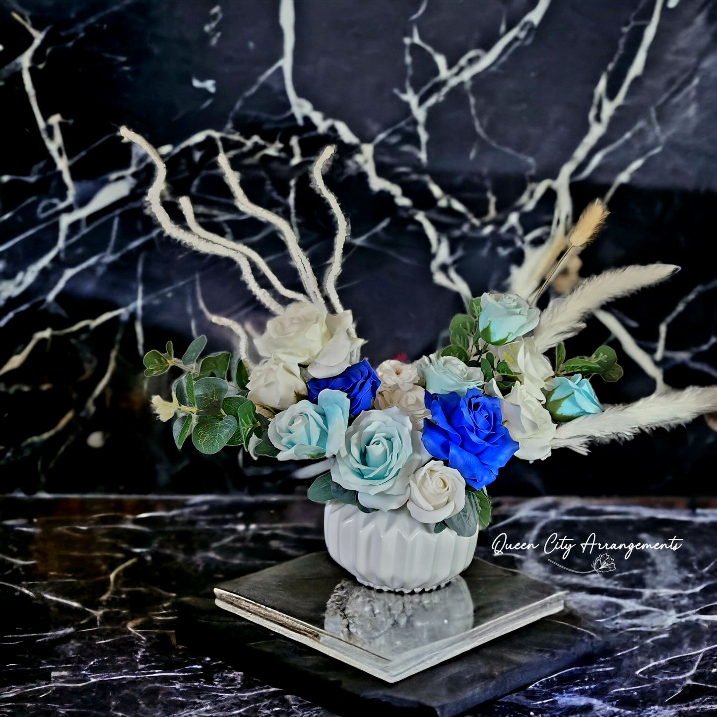 Modern Blue Decorative vase