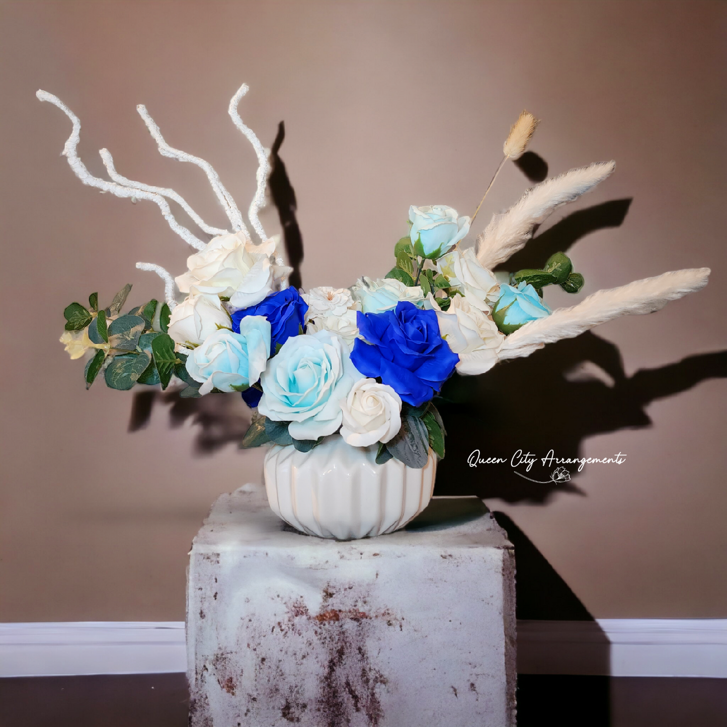 Modern Blue Decorative vase