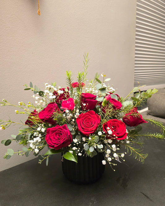 Dozen Roses in Vase