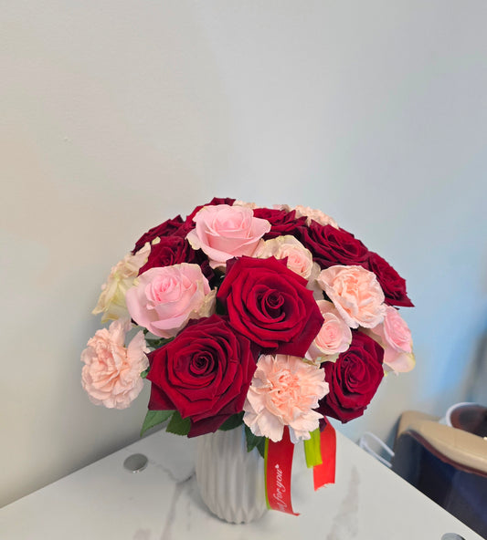 Rose Flowers In a Vase